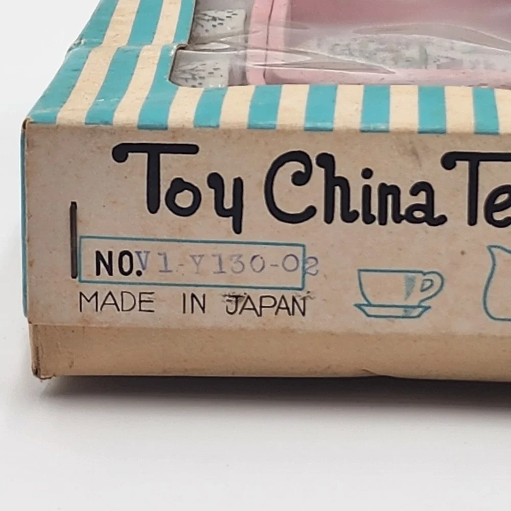 Vintage 1960s Childs Mini China Tea Set Complete Girl w Dog Print Original Box - Picture 7 of 10